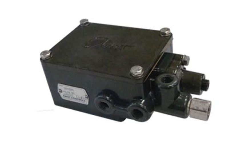 1672 PRESSURE SENSING VALVES